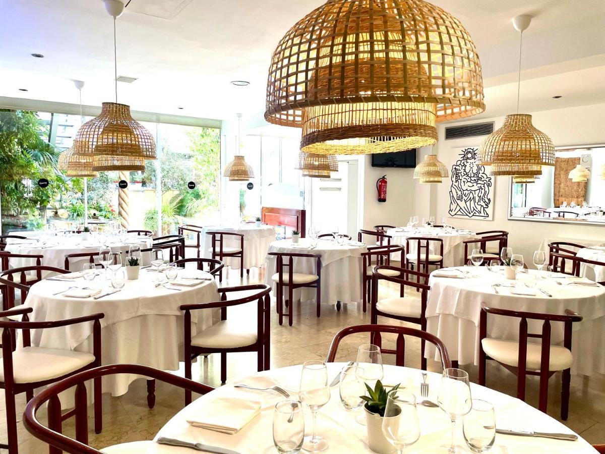 Hotel Calasanz Molins de Rei Εξωτερικό φωτογραφία