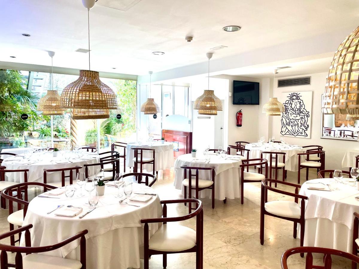 Hotel Calasanz Molins de Rei Εξωτερικό φωτογραφία