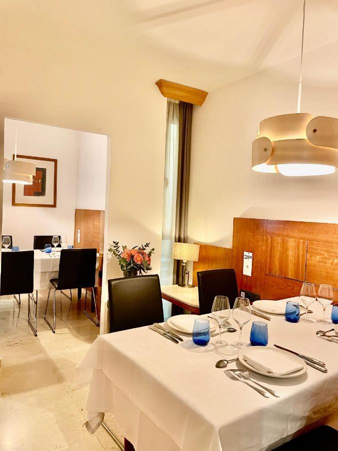 Hotel Calasanz Molins de Rei Εξωτερικό φωτογραφία