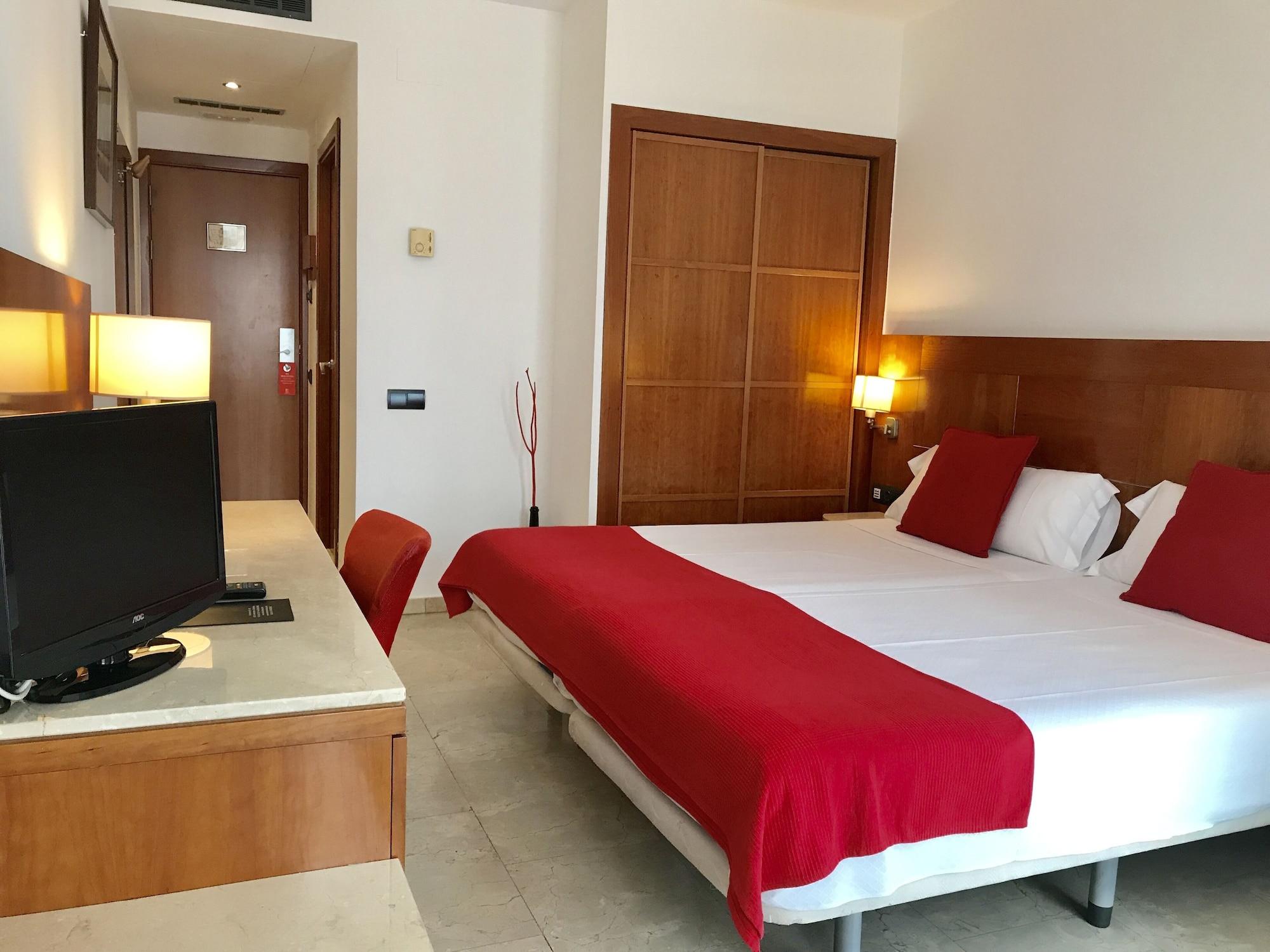 Hotel Calasanz Molins de Rei Εξωτερικό φωτογραφία